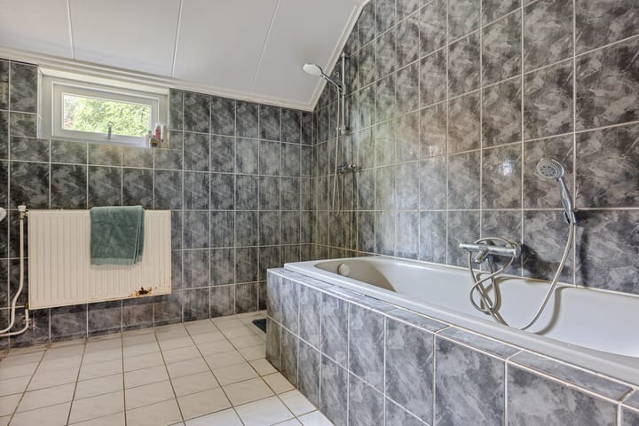 Photo 23 of Hoofdweg 10