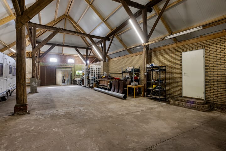 Photo 30 of Hoofdweg 10