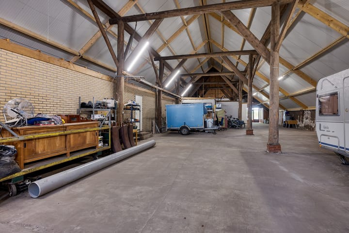 Photo 34 of Hoofdweg 10