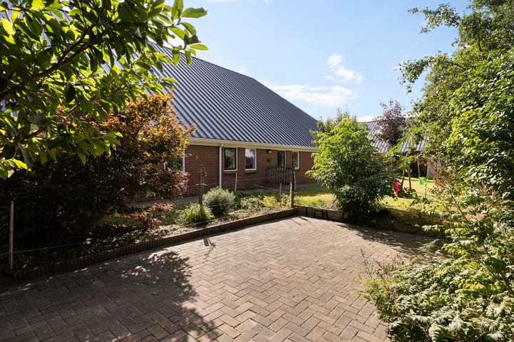 Photo 43 of Hoofdweg 10