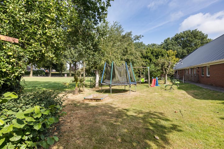 Photo 54 of Hoofdweg 10