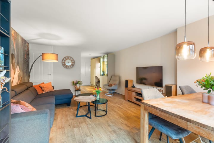 Foto 15 van Februaristraat 11