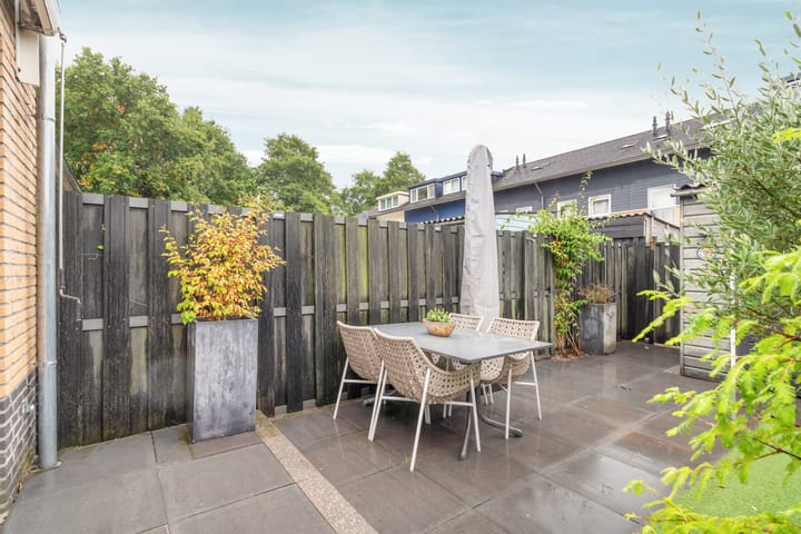 Foto 45 van Februaristraat 11