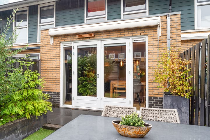 Foto 49 van Februaristraat 11