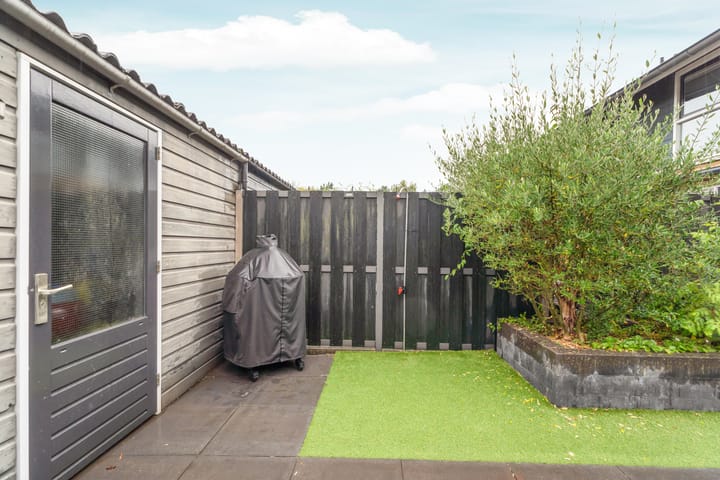 Foto 50 van Februaristraat 11