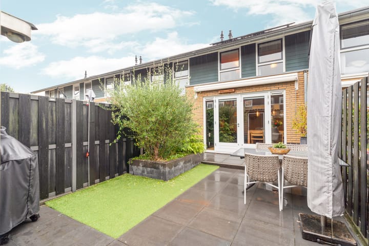 Foto 51 van Februaristraat 11