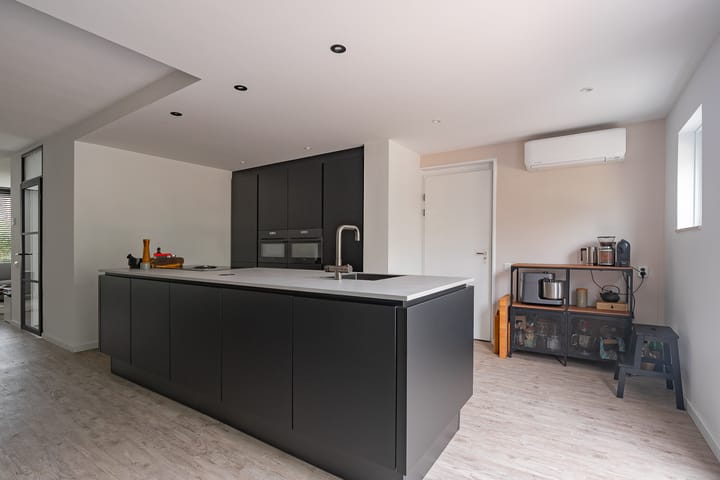 Foto 8 van L.T.M.-weg 33