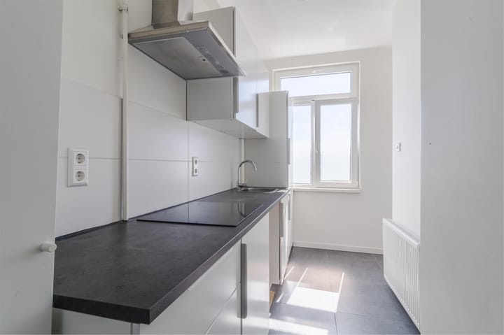 Foto 12 van Oostzeedijk 154-D