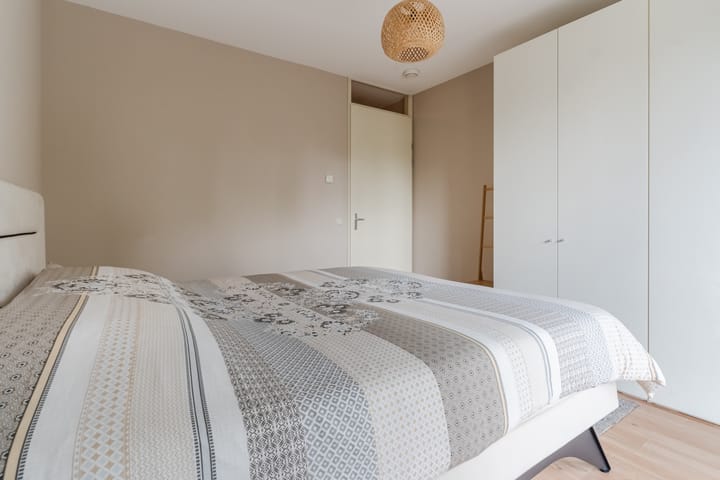 Foto 23 van Professor de Moorplein 495