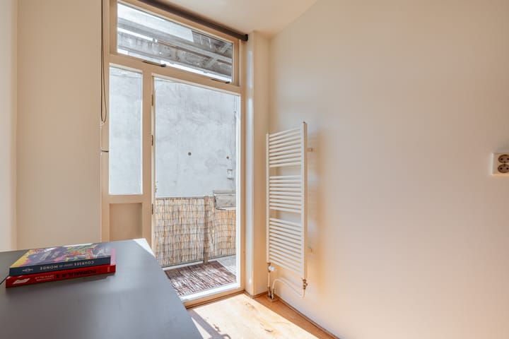 Foto 20 van Jacob van Lennepstraat 37-3