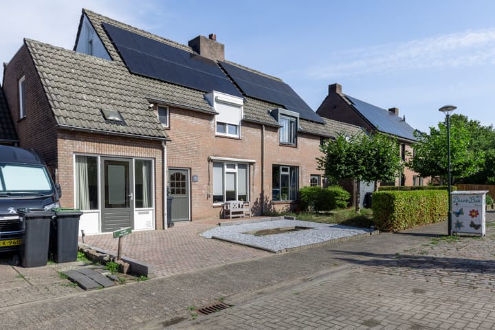 Foto 40 van De Misse 12