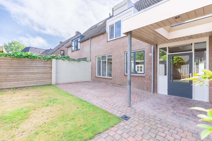 Foto 43 van De Misse 12