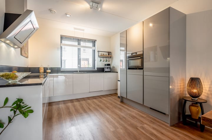 Foto 3 van Popart 75