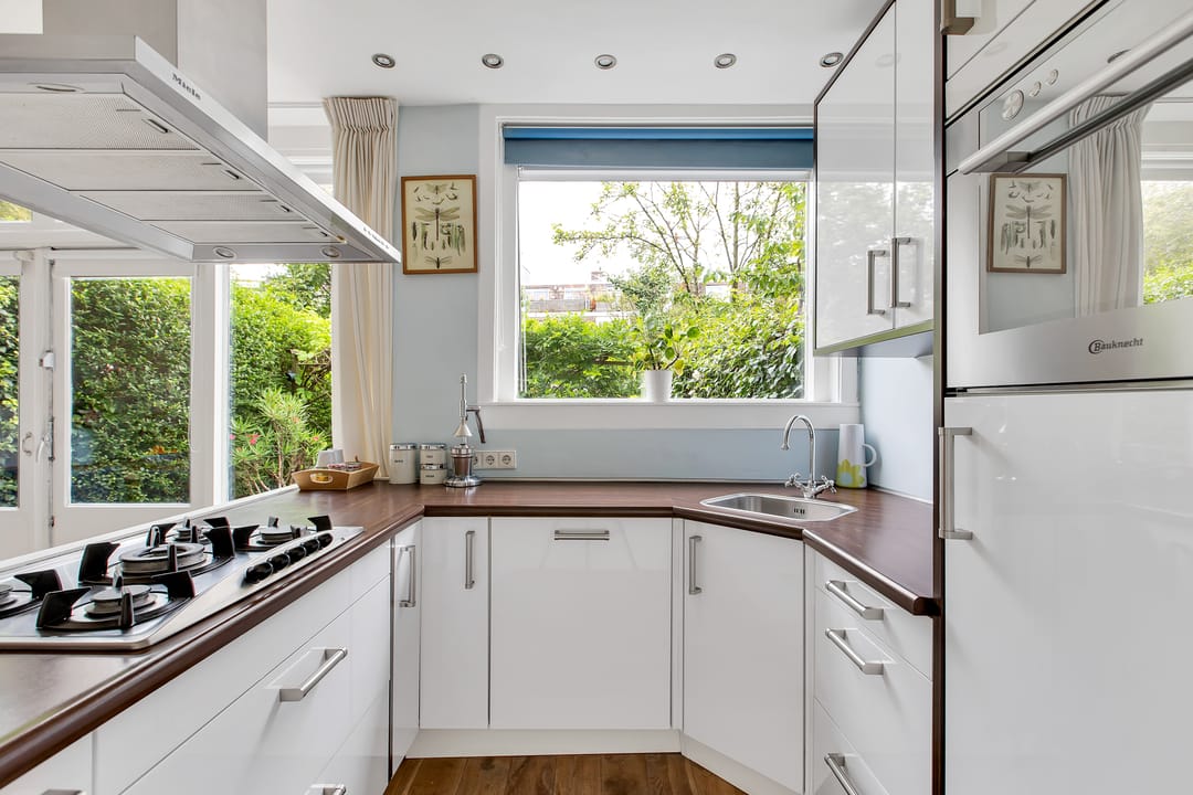 Foto 16 van Van der Mondestraat 91