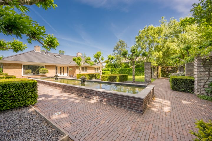 Foto 1 van Veenwal 28-A