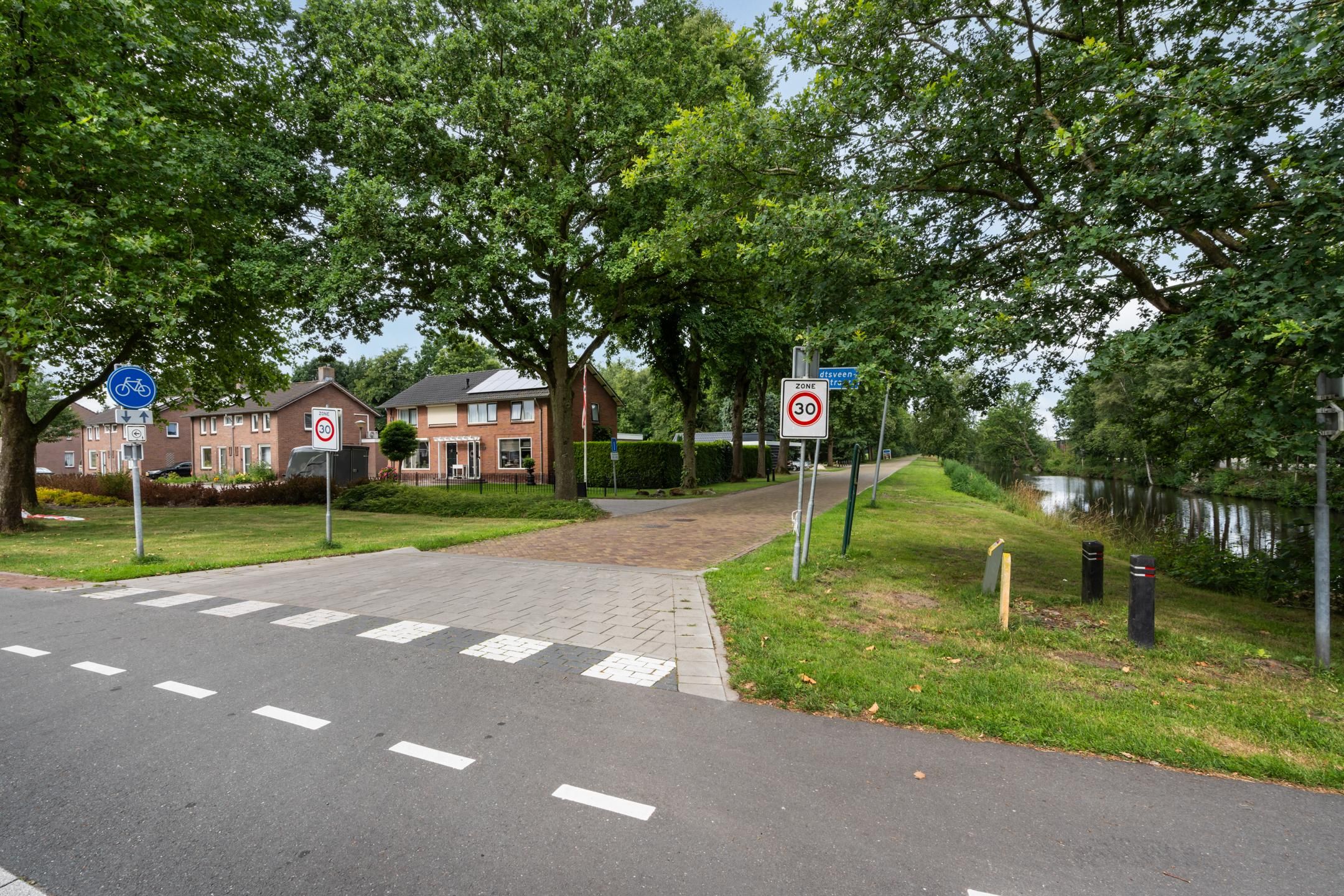 Photo 24 of Dordseweg 73