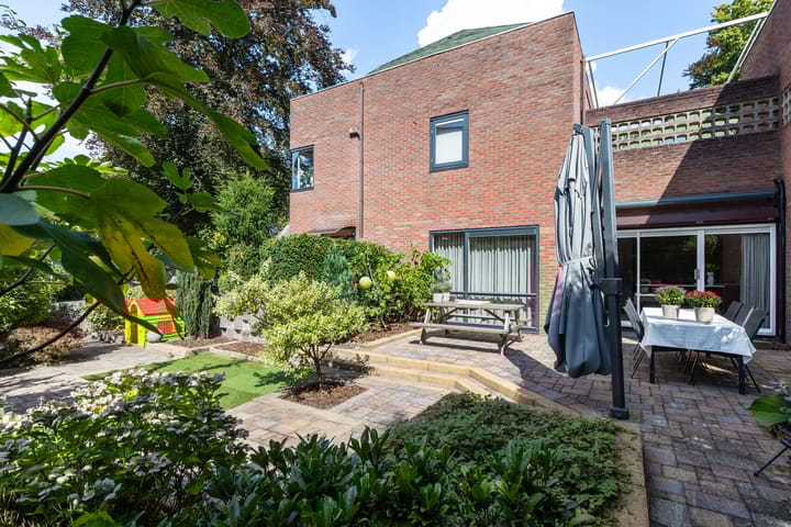 Foto 30 van Canadalaan 48