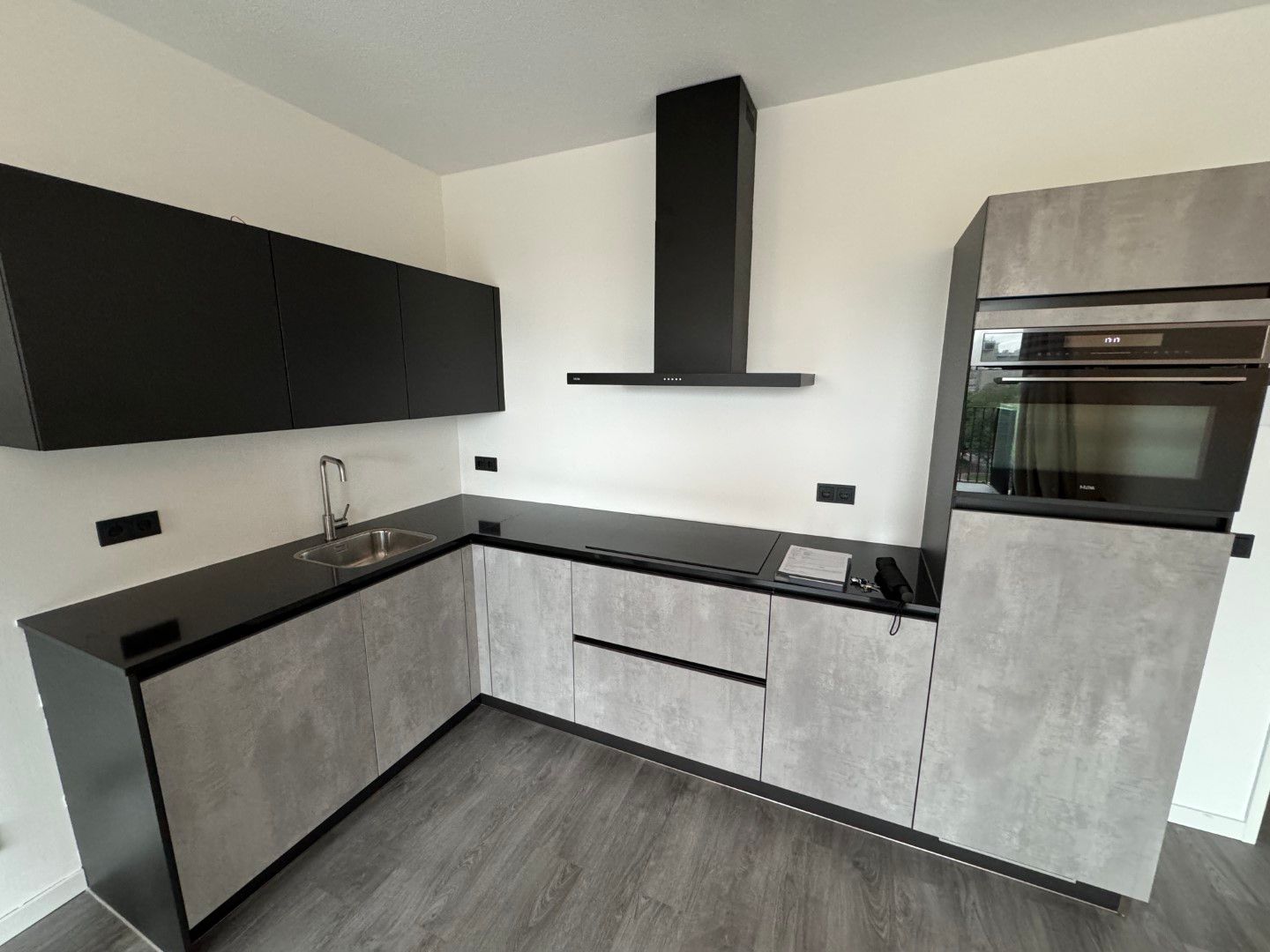 Foto 6 van Willemsplein 23-32