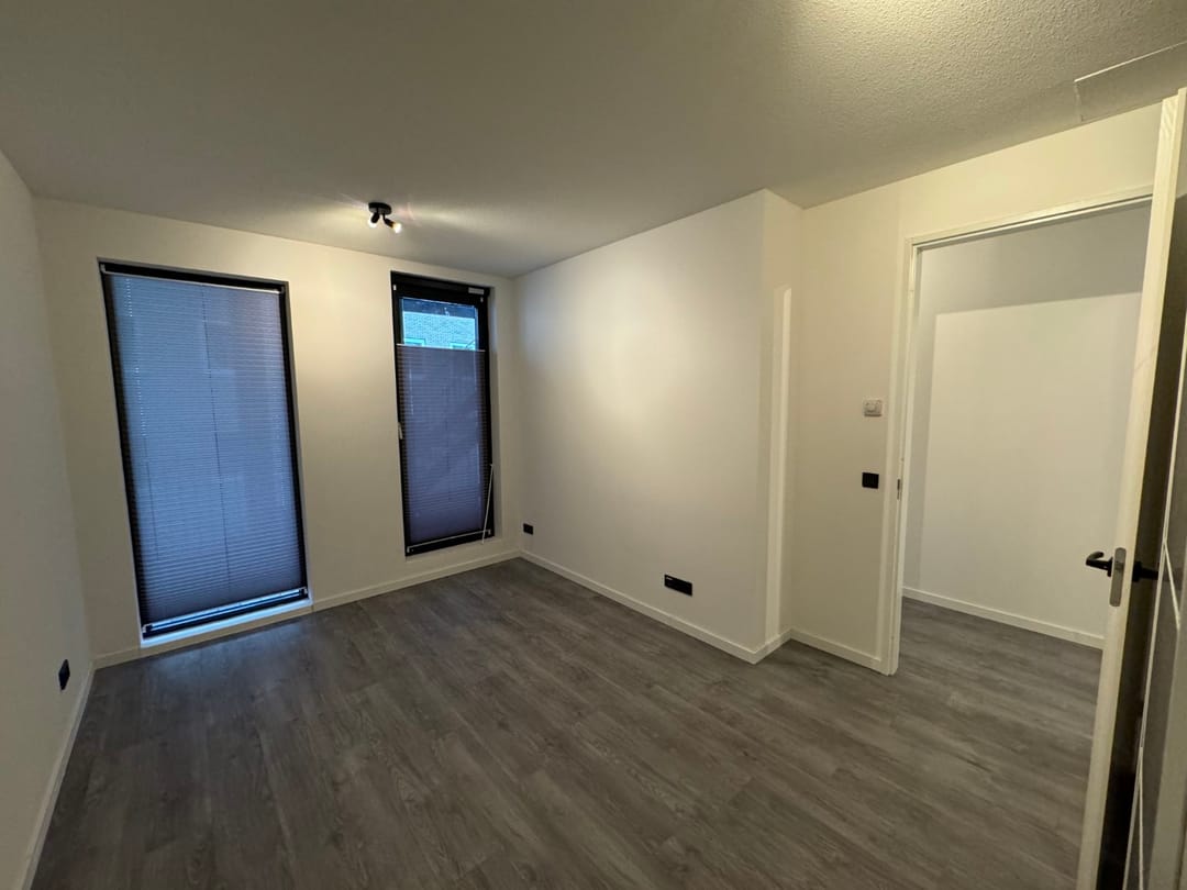 Foto 7 van Willemsplein 23-32