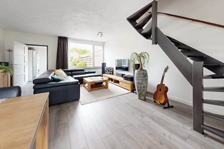 Foto 11 van Van Puttenstraat 42