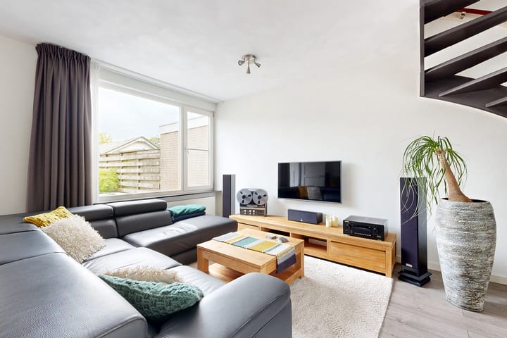 Foto 15 van Van Puttenstraat 42