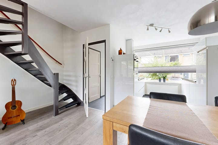 Foto 22 van Van Puttenstraat 42