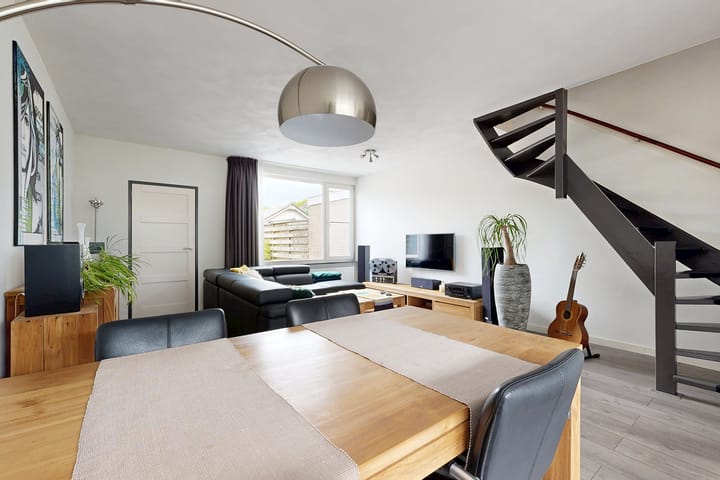 Foto 24 van Van Puttenstraat 42