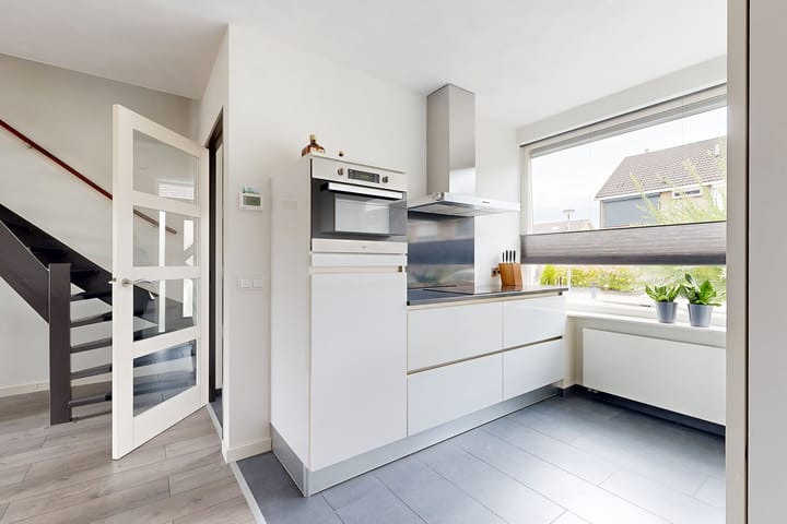 Foto 27 van Van Puttenstraat 42