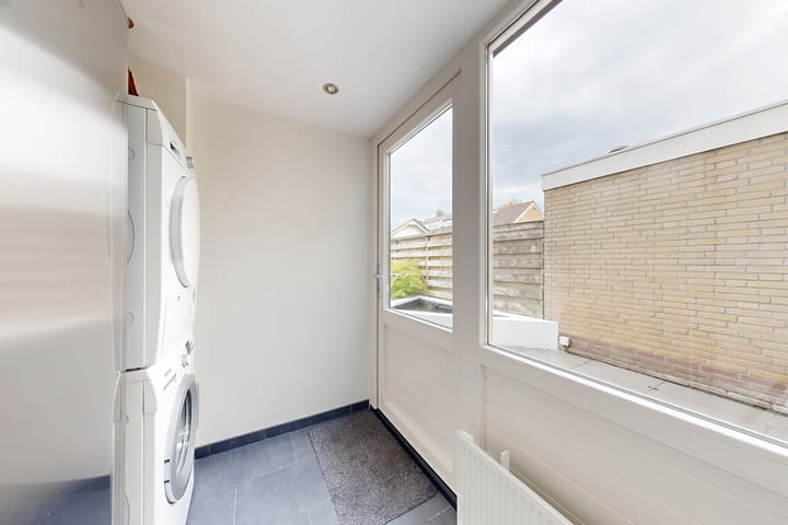 Foto 30 van Van Puttenstraat 42