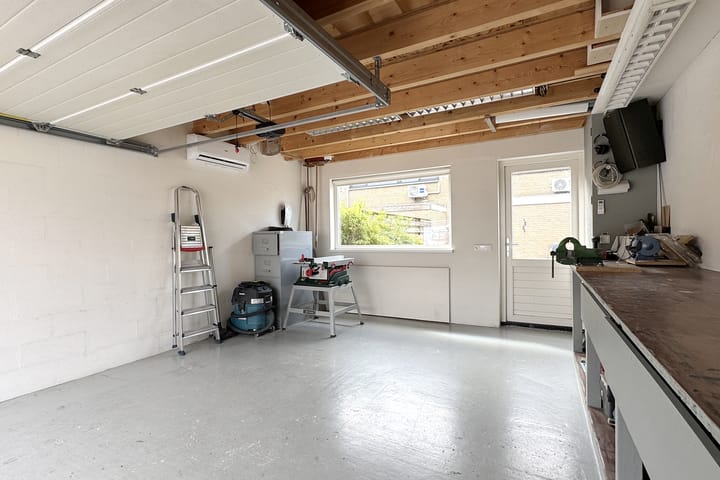 Foto 57 van Van Puttenstraat 42