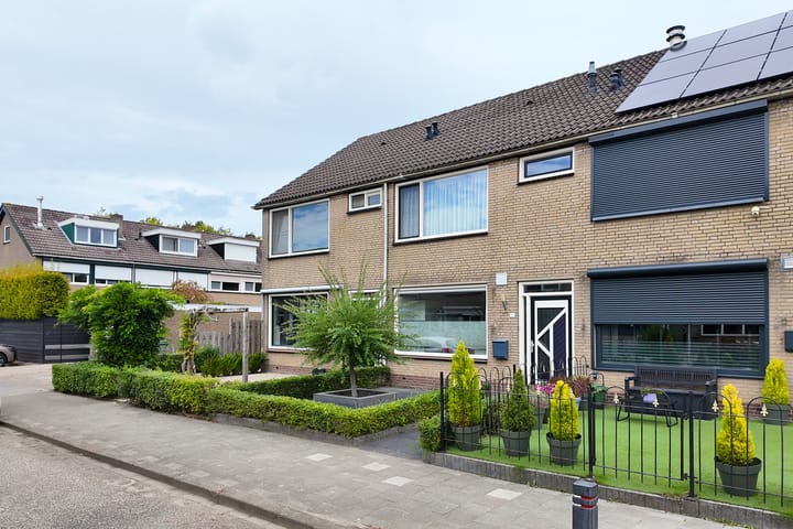 Foto 61 van Van Puttenstraat 42