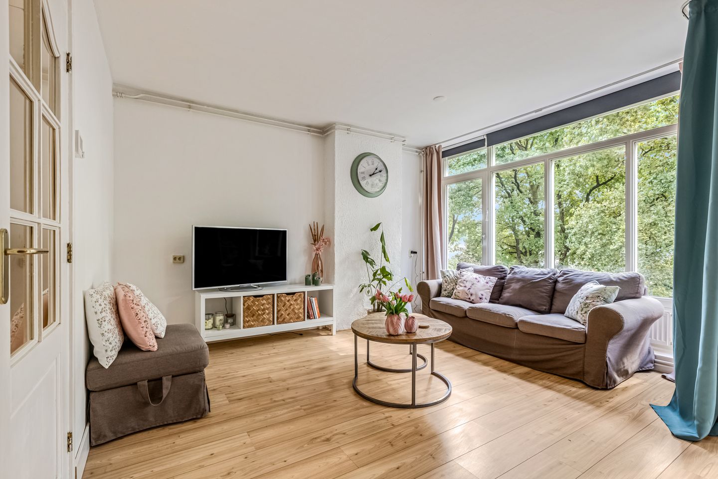 Foto 20 van Juliana van Stolberglaan 77