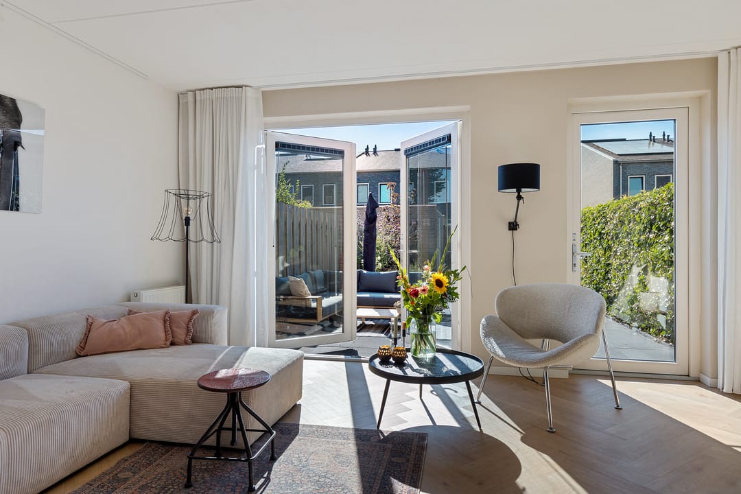 Foto 11 van Annie Zernikeweg 14