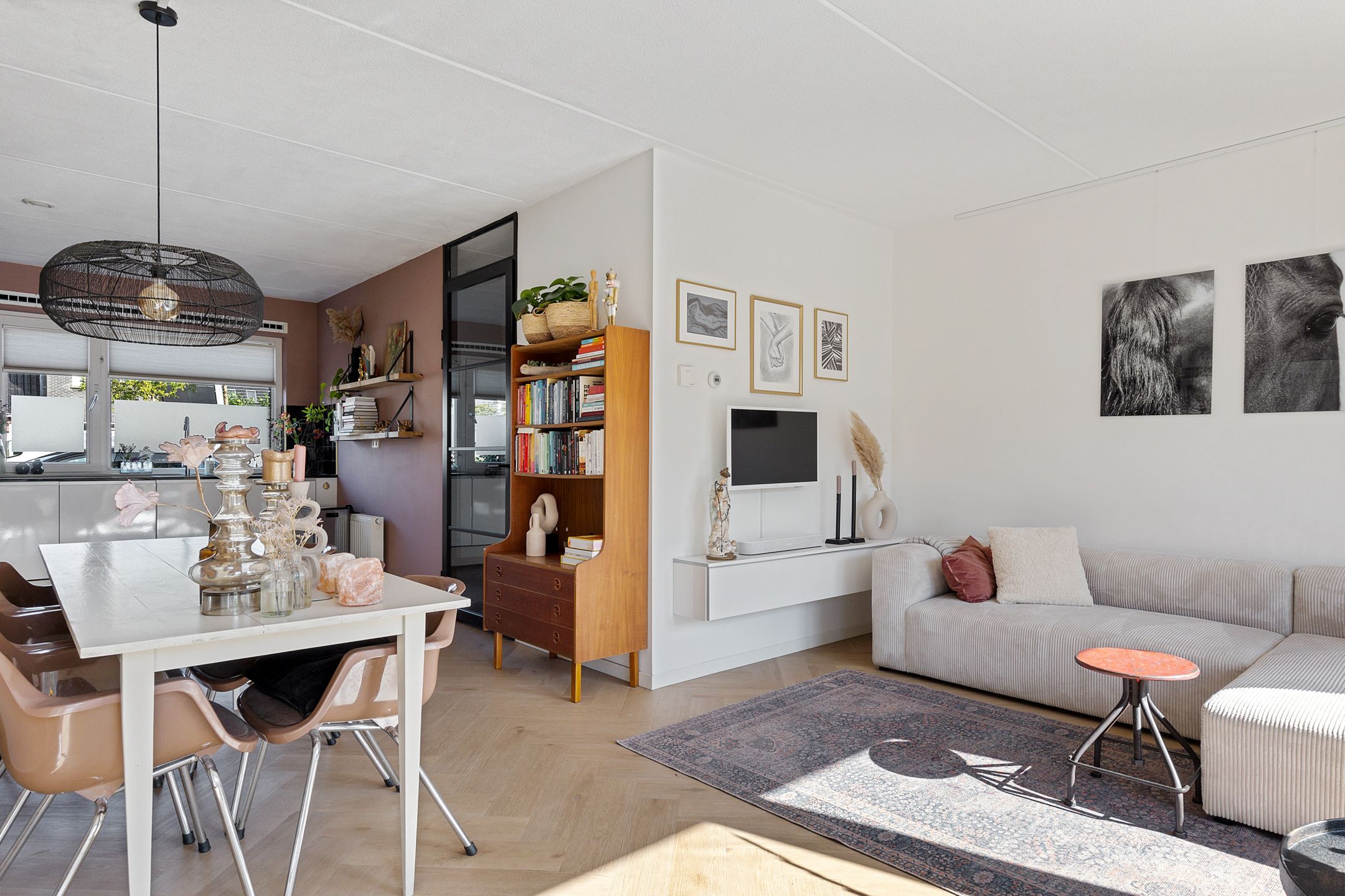 Foto 21 van Annie Zernikeweg 14