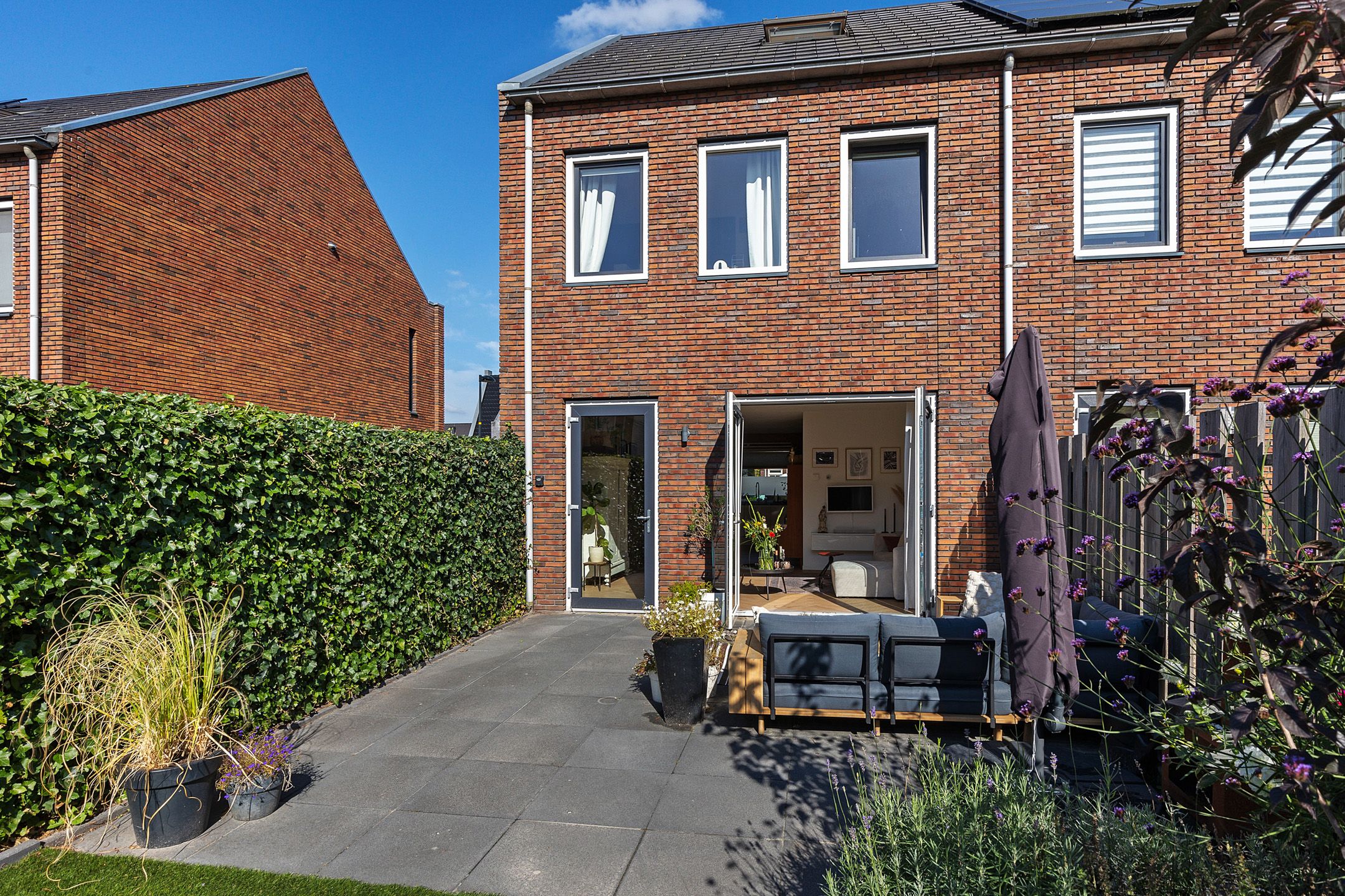 Foto 39 van Annie Zernikeweg 14