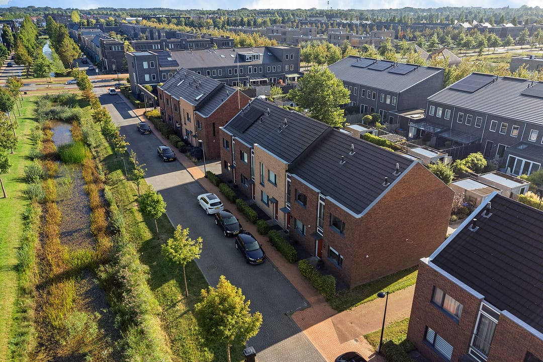 Foto 41 van Annie Zernikeweg 14