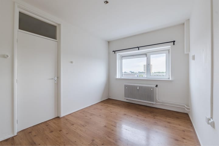 Photo 11 of Hoornsediep 200