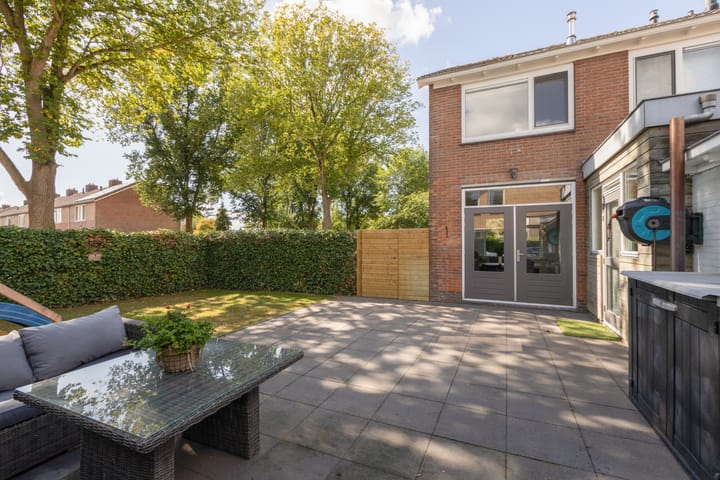 Foto 35 van Tjalkstraat 2