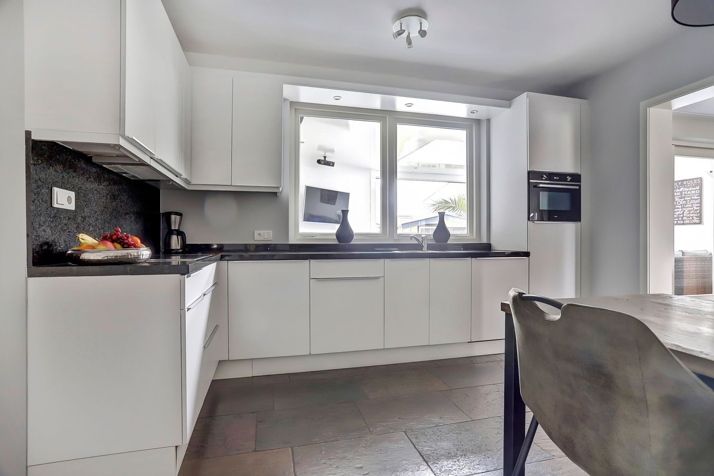 Foto 10 van Paterstraat 82