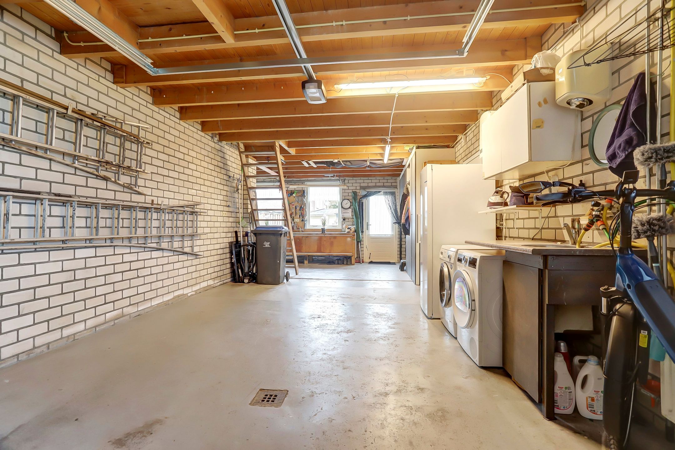 Foto 42 van Paterstraat 82