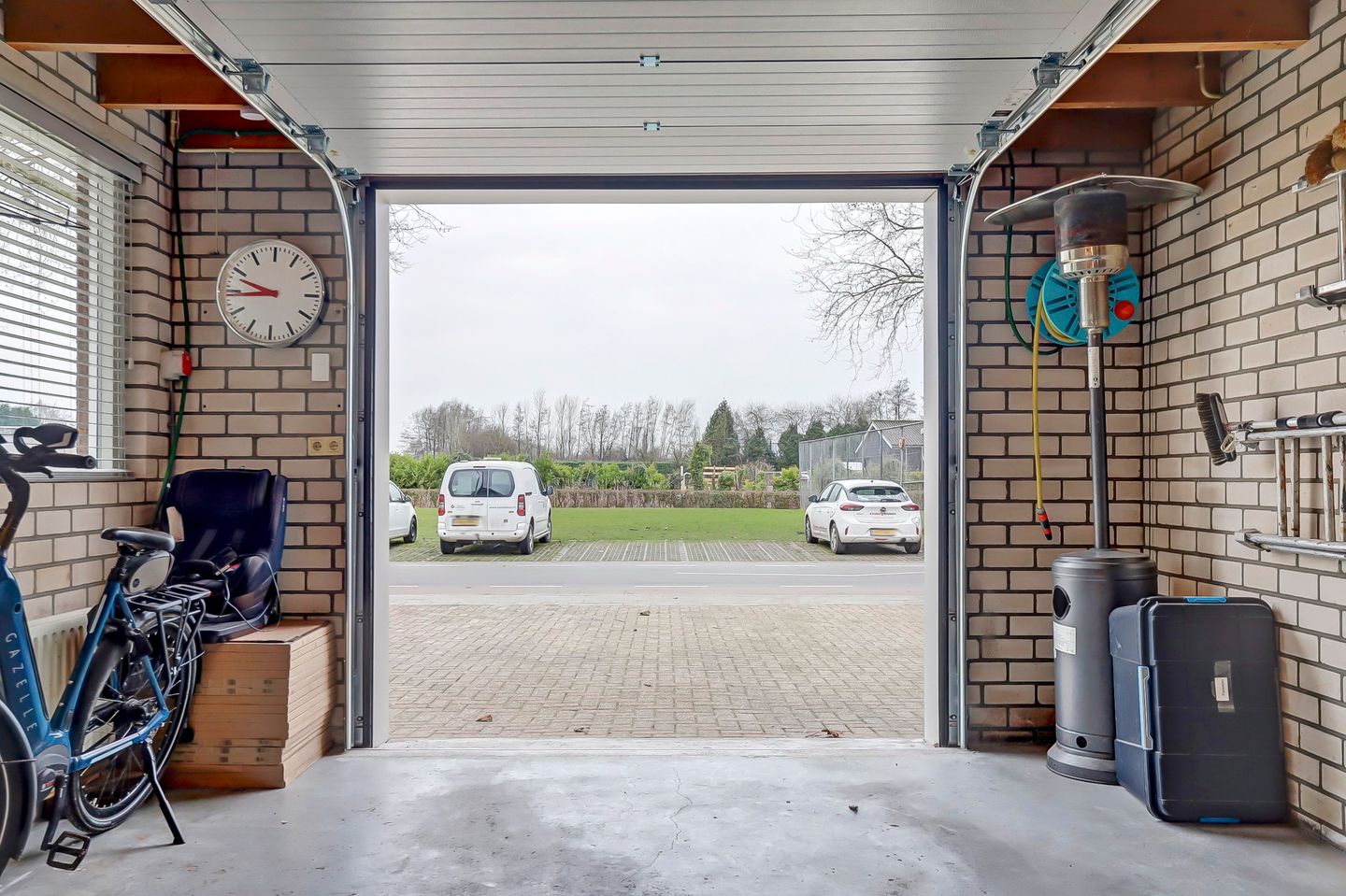 Foto 40 van Paterstraat 82