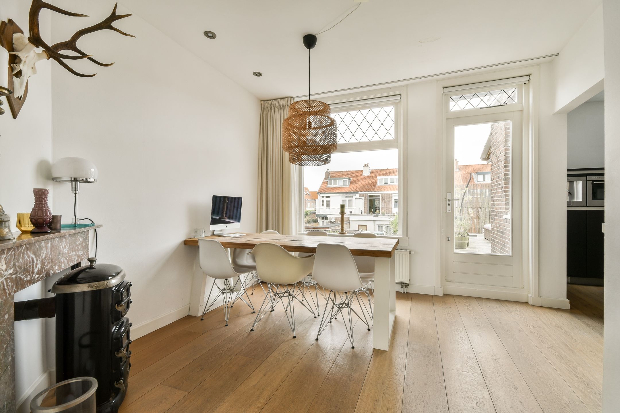 Photo 15 of Marnixstraat 92-RD