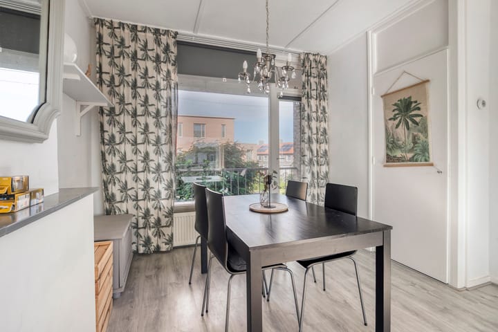 Foto 7 van De Ruyterstraat 79