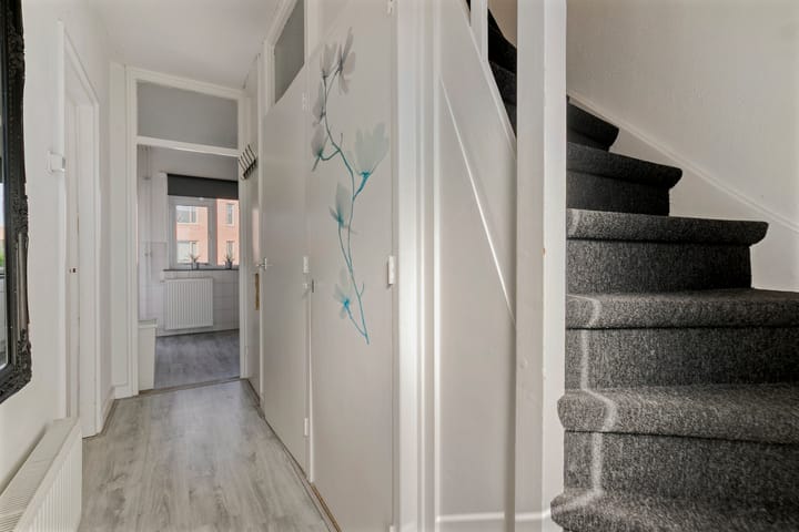 Foto 13 van De Ruyterstraat 79