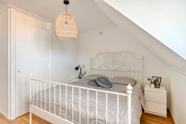 Foto 16 van De Ruyterstraat 79