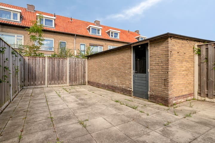 Foto 22 van De Ruyterstraat 79