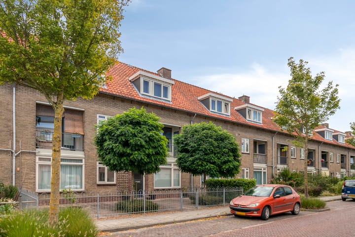 Foto 25 van De Ruyterstraat 79