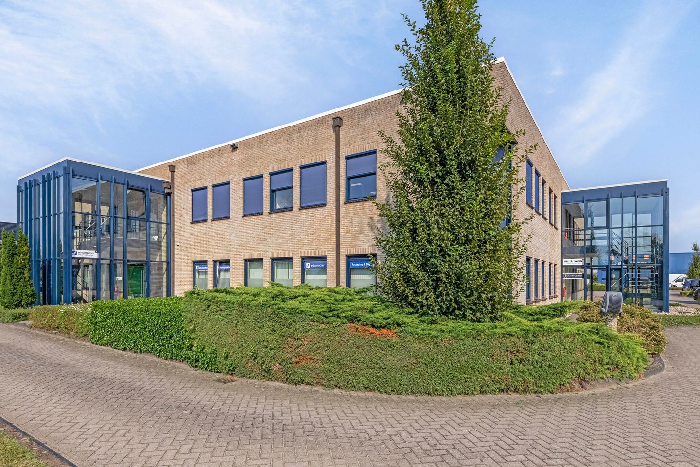Bekijk foto 3 van Bouwstraat 3-9