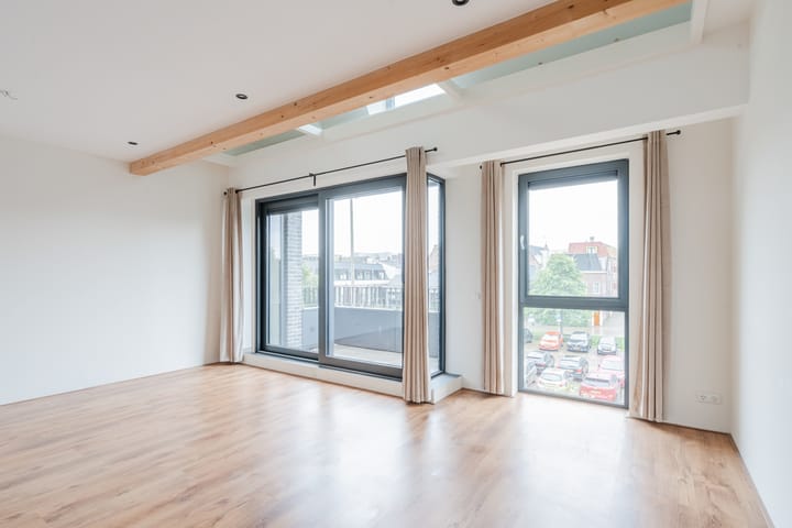 Photo 5 of Koningsweg 71-E