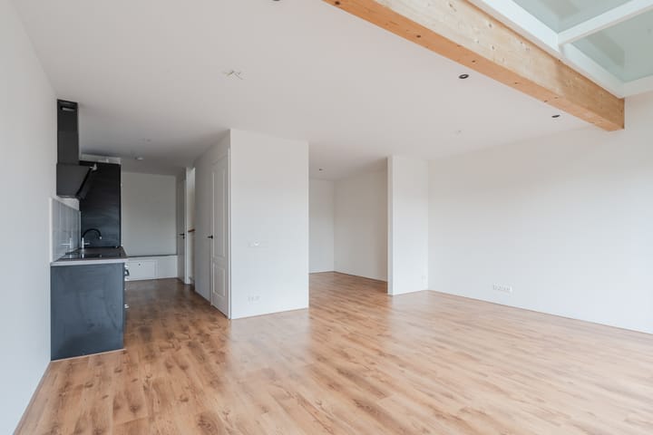 Photo 7 of Koningsweg 71-E